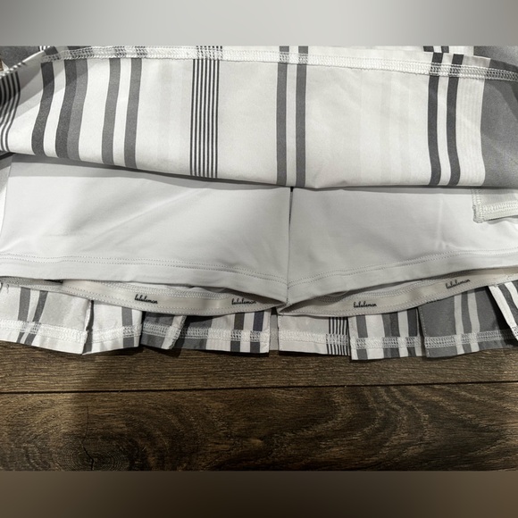 Lululemon Run: Pace Setter Skirt Groovy Stripe  (Regular2) - Picture 3 of 11